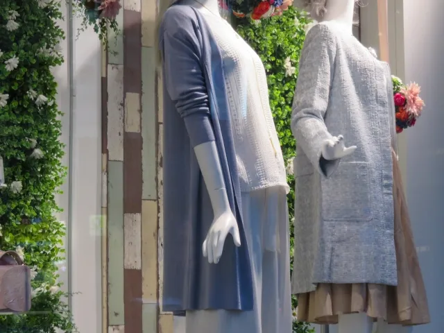 マネキン買いはダサい？レディースで失敗しないコツと“危険な落とし穴”を徹底解説